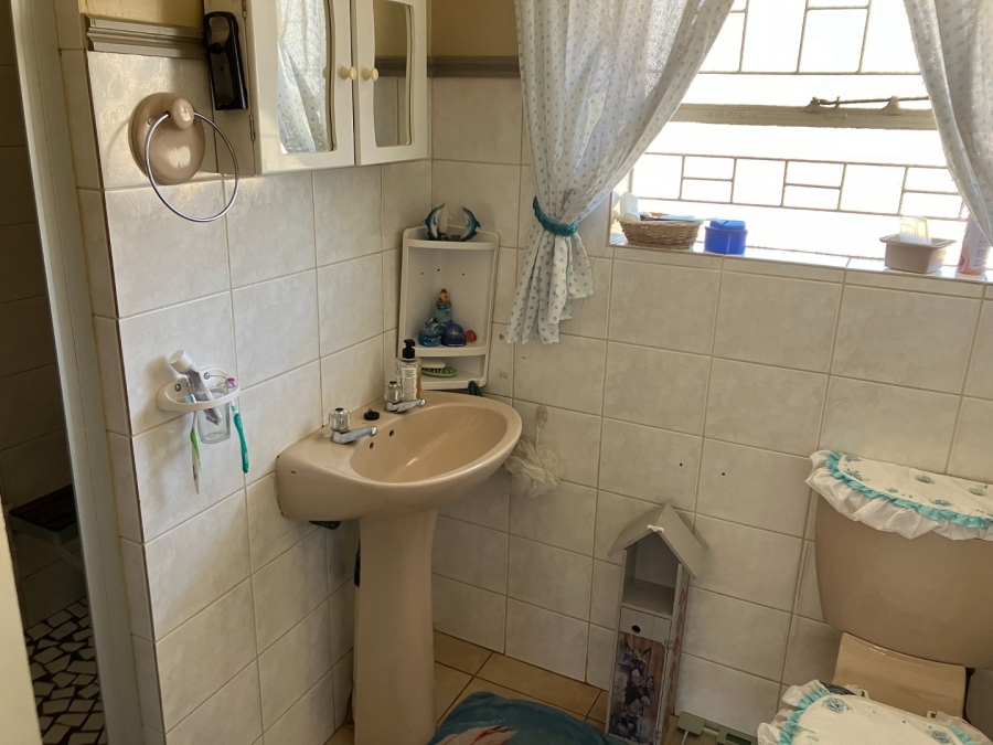 2 Bedroom Property for Sale in Fleurdal Free State